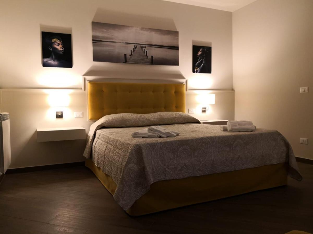 Scm House Hotel Mascali Eksteriør billede