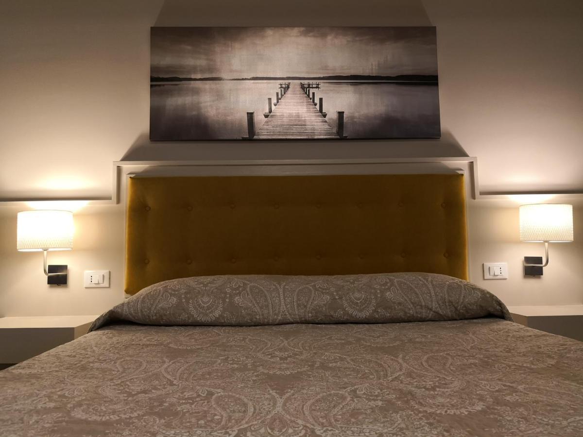 Scm House Hotel Mascali Eksteriør billede